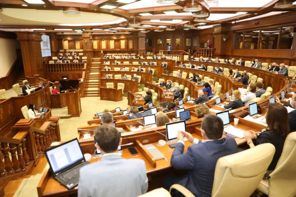 Ultima Oră // Deputații ar putea rămâne fără imunitate. CC a avizat pozitiv proiectul de lege
